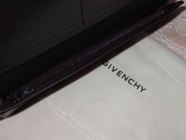 ジバンシィスーパーコピー GIVENCHY レザー長財布 星スター